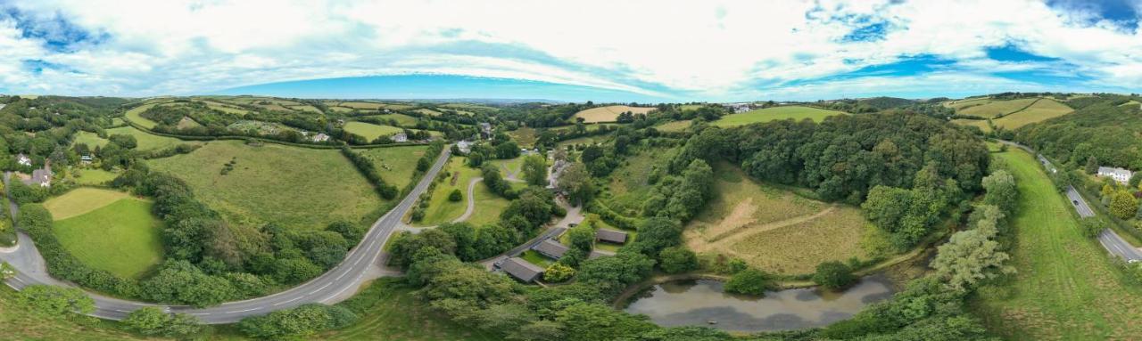 Willow Valley Glamping Bude Zewnętrze zdjęcie